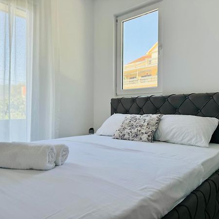 Apartmani Asovic Будва Екстер'єр фото