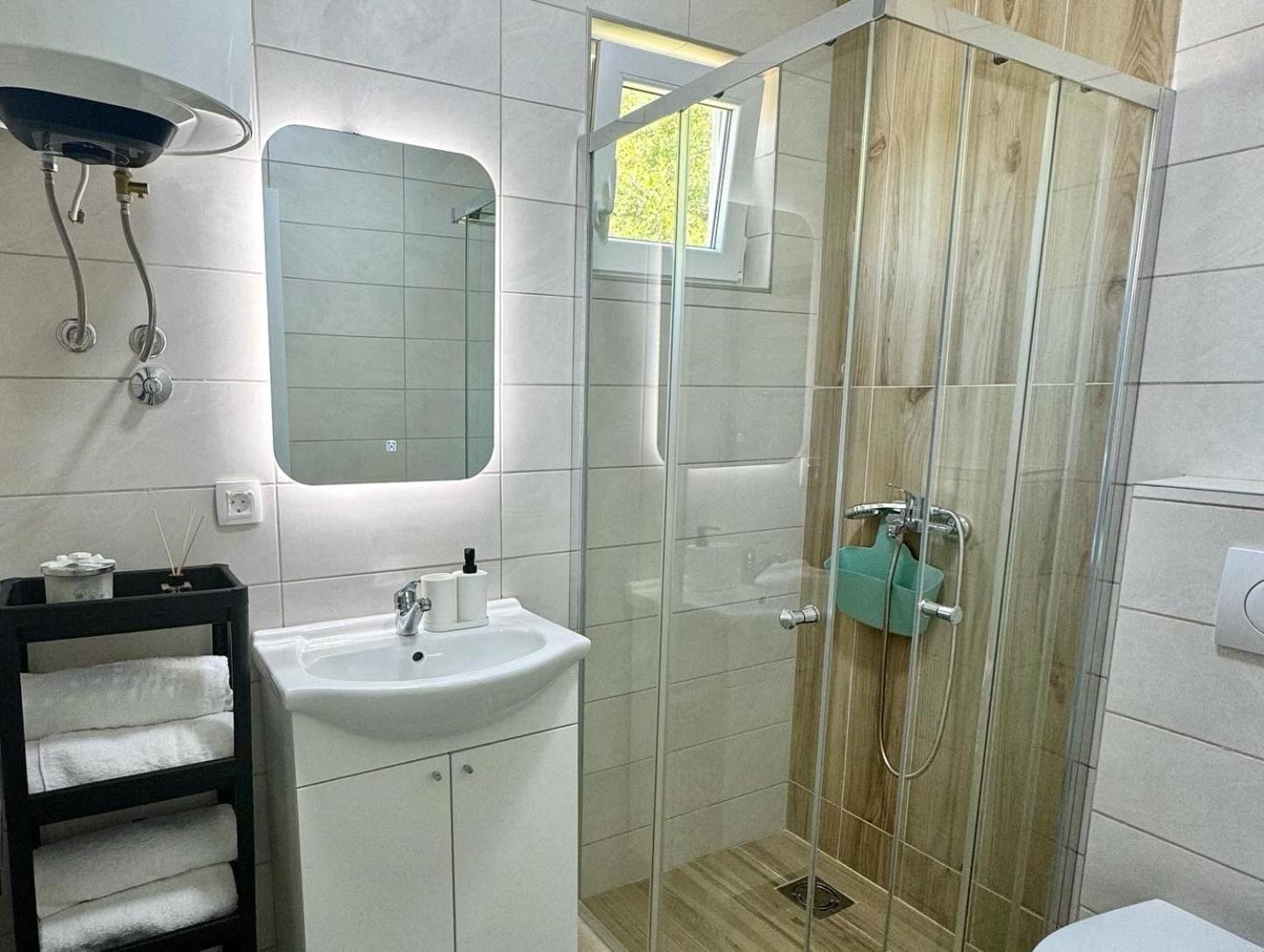 Apartmani Asovic Будва Екстер'єр фото