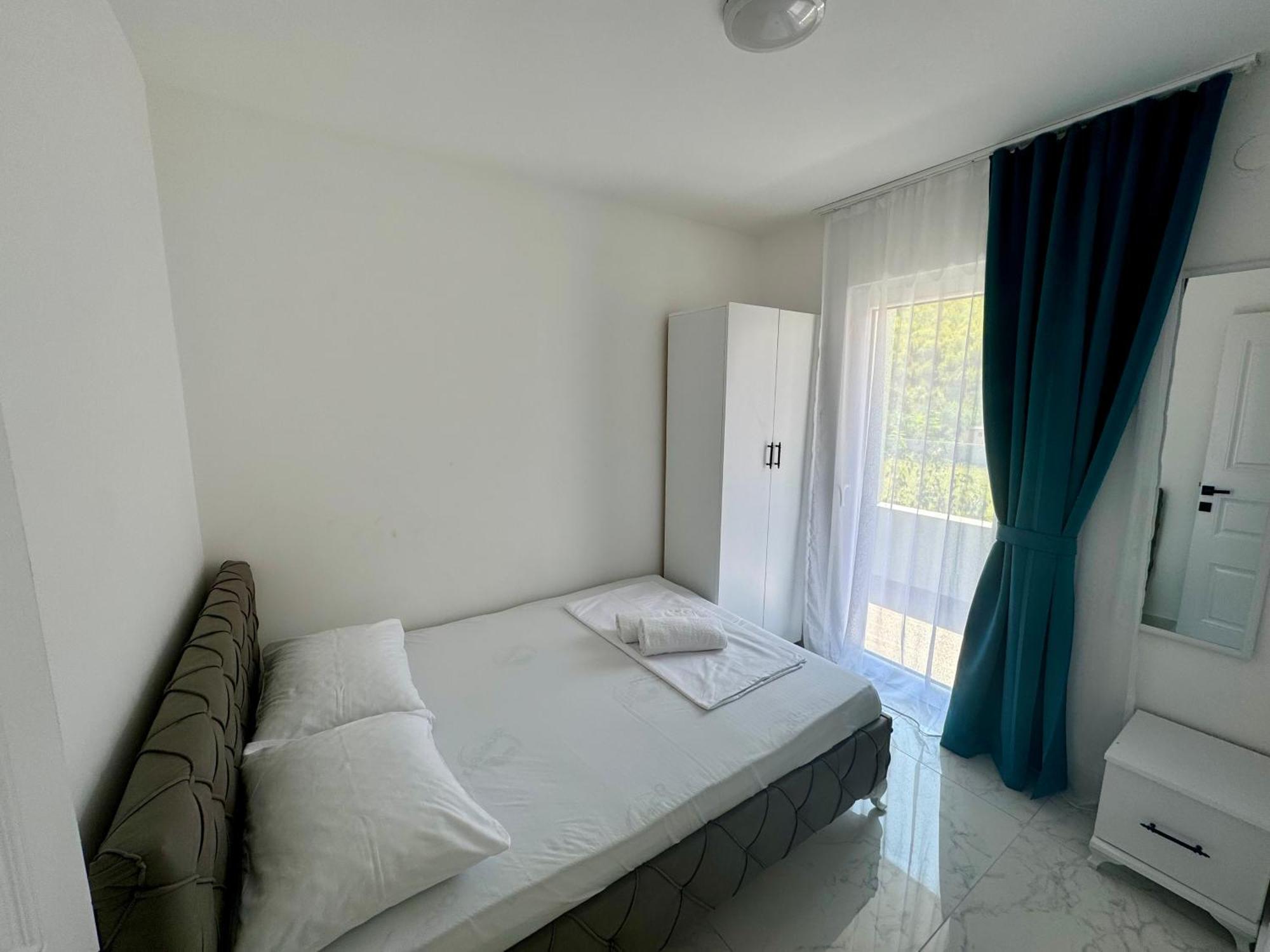 Apartmani Asovic Будва Екстер'єр фото